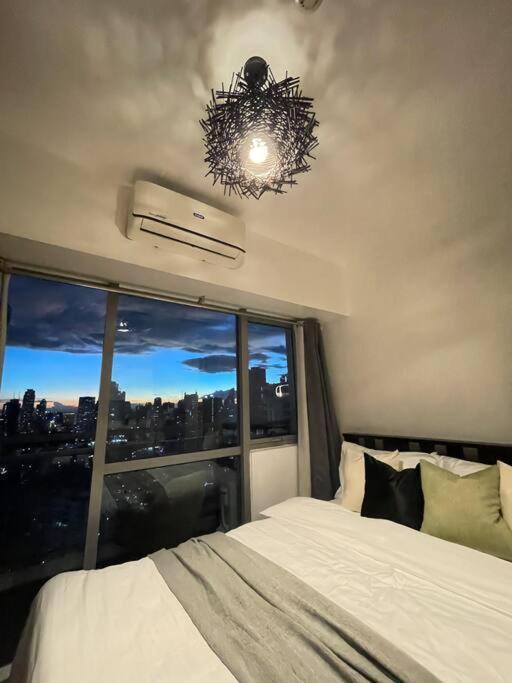 Apartmán The Serene Escape Rockwell Makati City View 1Br Manila Exteriér fotografie